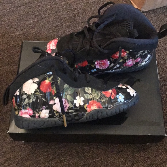Hi. Im selling my toddler foamposites sizes from 9c and 10c - Picture 12 of 12